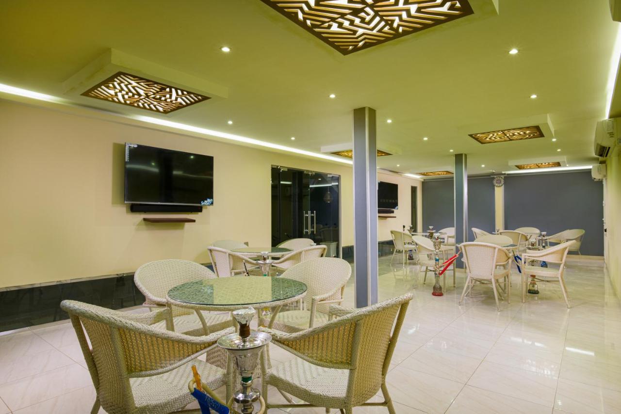 City Hotel דוקם מראה חיצוני תמונה