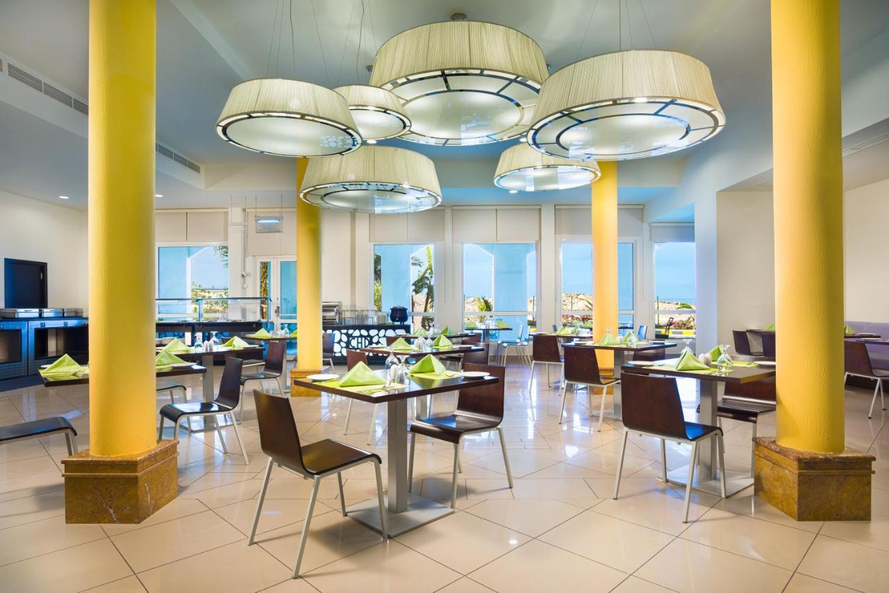 City Hotel דוקם מראה חיצוני תמונה